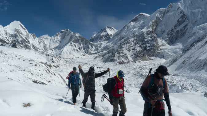 Everest Base Camp Trek Distance in KM and Miles: Day-to-Day Schedule